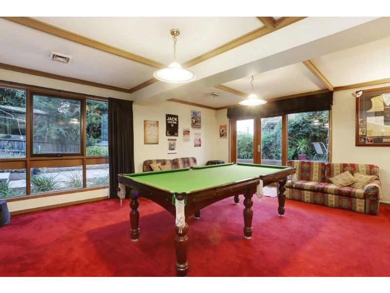 24 Regent Street, Mount Waverley VIC 3149