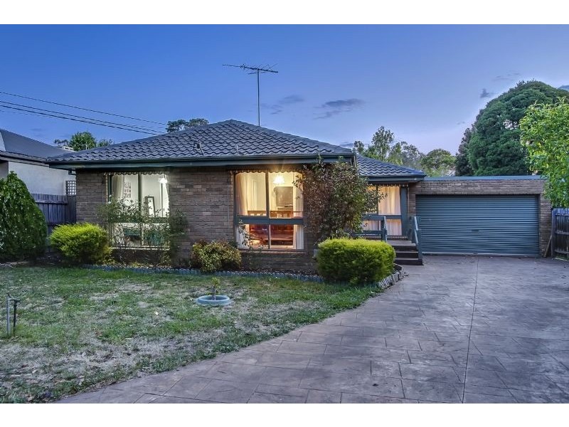 15 Tilba Place, Wantirna South VIC 3152