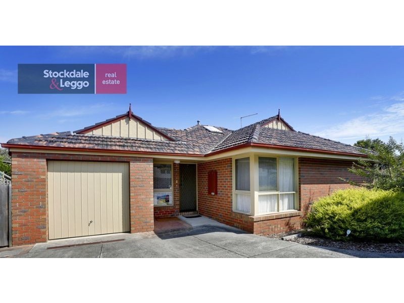 2/111 Station Street, Burwood VIC 3125
