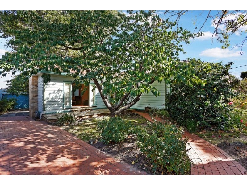 23 Jordan Grove, Glen Waverley VIC 3150
