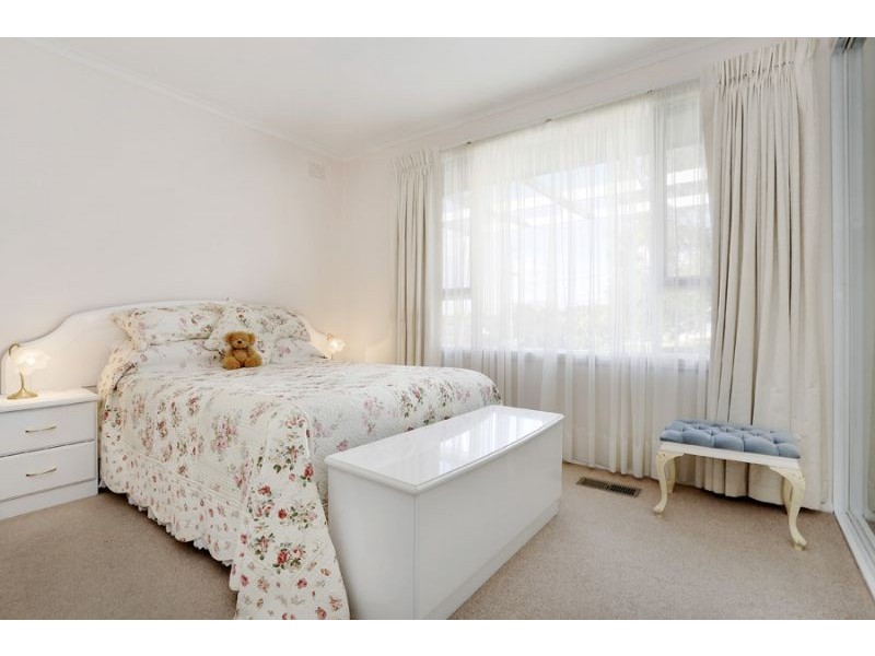 595 High Street Road, Mount Waverley VIC 3149
