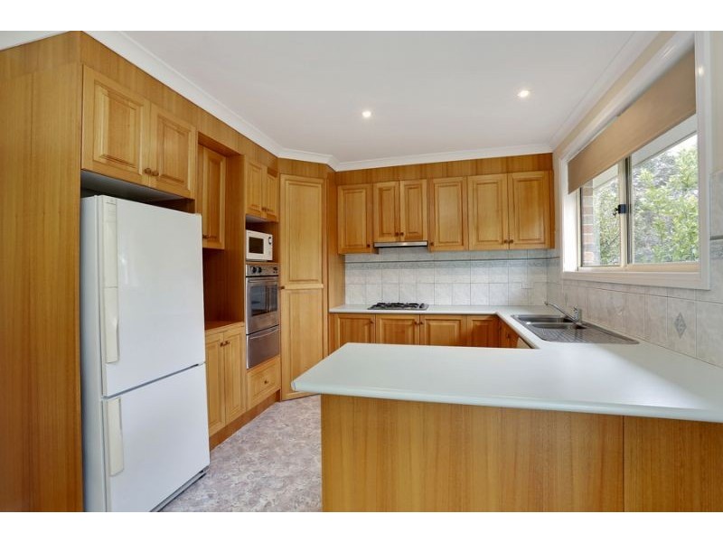 18 Clarke Place, Mount Waverley VIC 3149