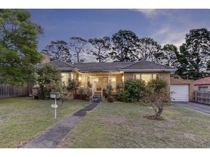 5 Kingsley Grove, Mount Waverley VIC 3149