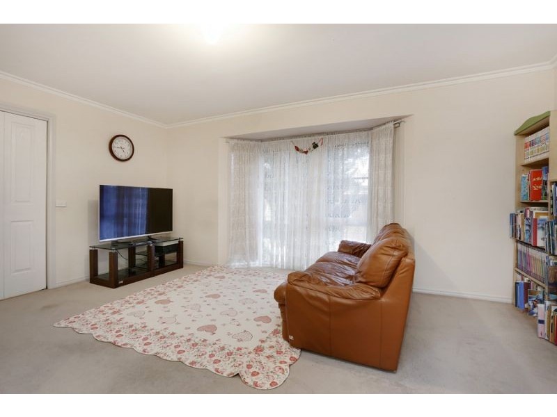 2/12 Garrisson Drive, Glen Waverley VIC 3150