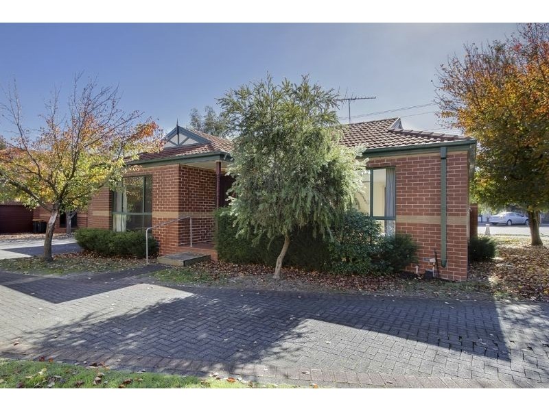 8/1 Fleet Street, Mount Waverley VIC 3149