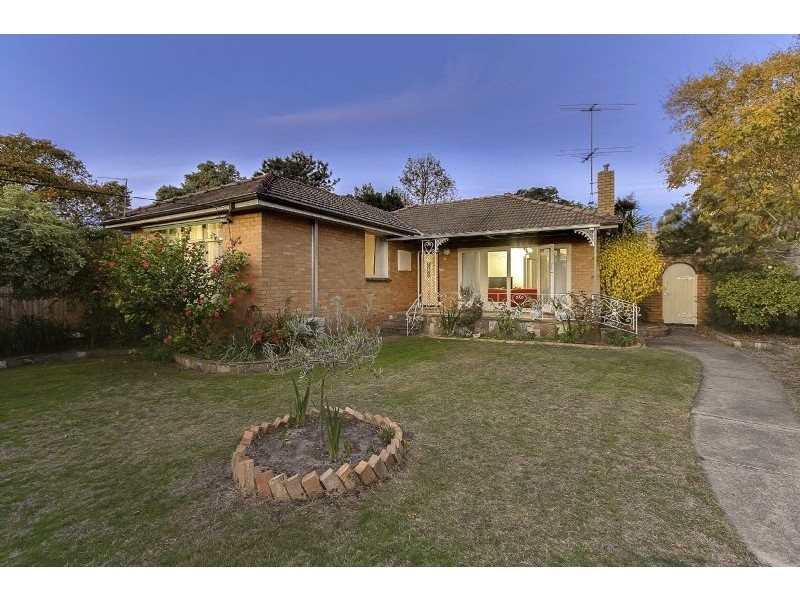 4 Maude Street, Chadstone VIC 3148