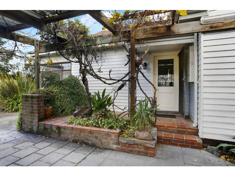 1 Madison Court, Mount Waverley VIC 3149