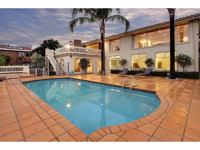 1 Yanina Court, Glen Waverley VIC 3150