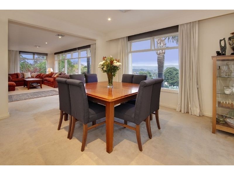 1 Yanina Court, Glen Waverley VIC 3150