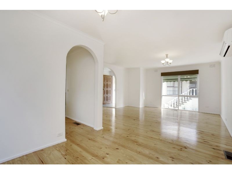 2/7 Miller Crescent, Mount Waverley VIC 3149