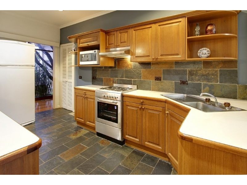 496 High Street Road, Mount Waverley VIC 3149