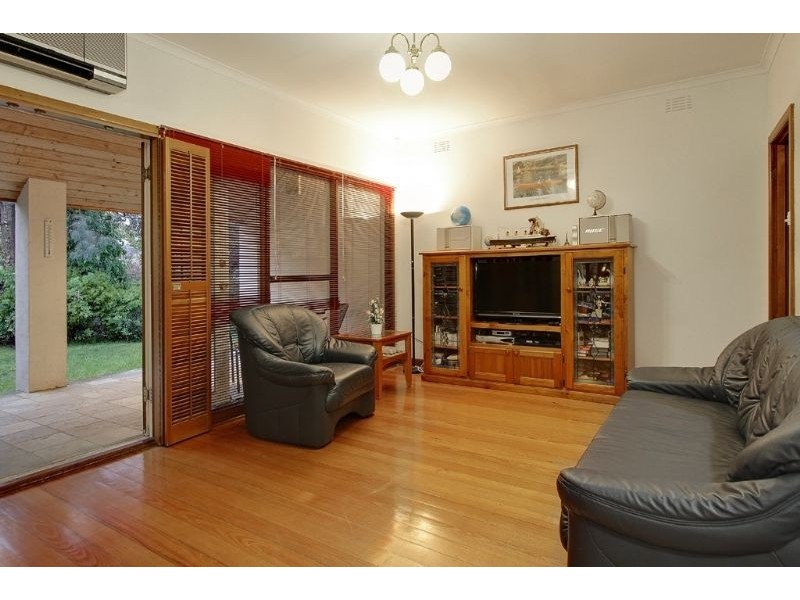 496 High Street Road, Mount Waverley VIC 3149