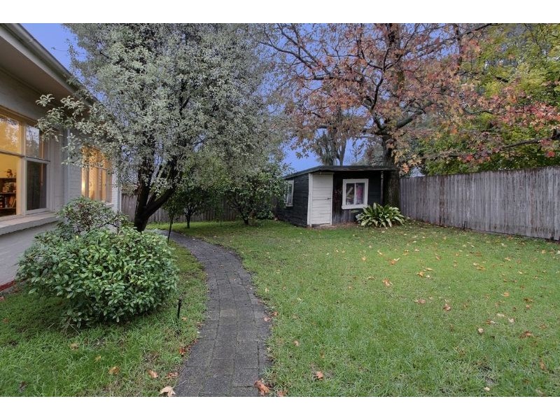 496 High Street Road, Mount Waverley VIC 3149