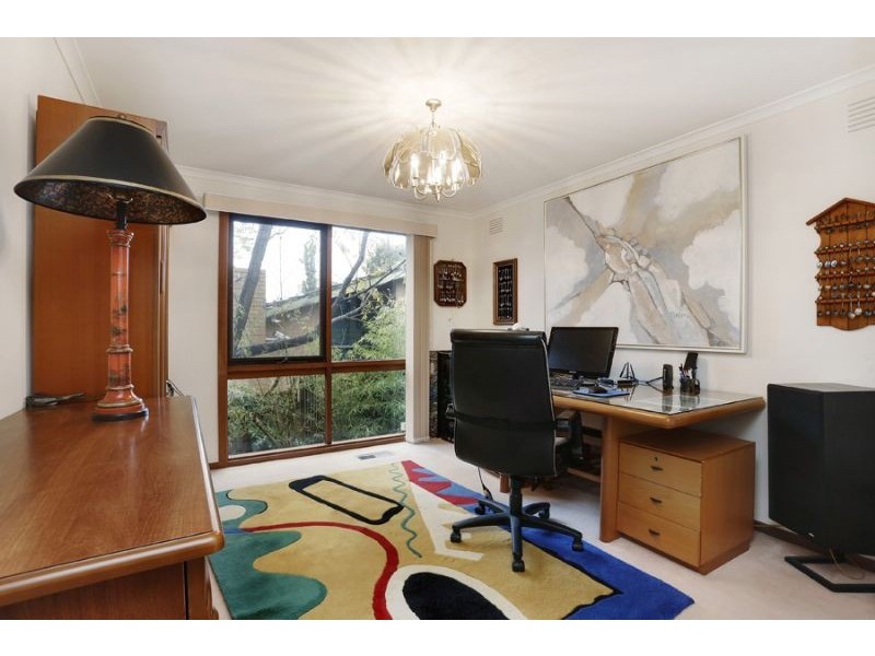 14 Park Road, Mount Waverley VIC 3149