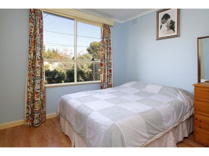 3 Sandowen Avenue, Burwood East VIC 3151
