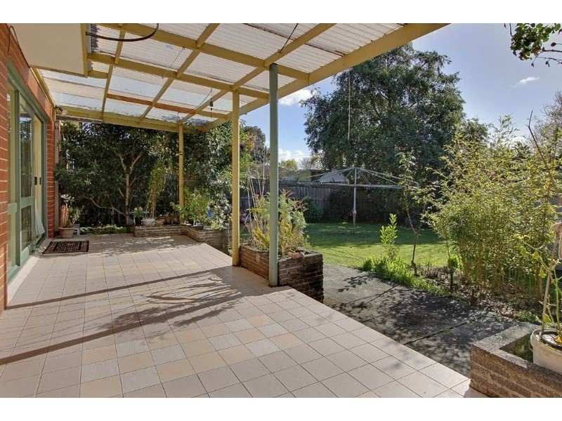 3 Sandowen Avenue, Burwood East VIC 3151