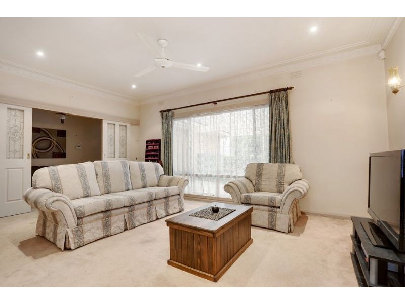 43 Bennett Avenue, Mount Waverley VIC 3149