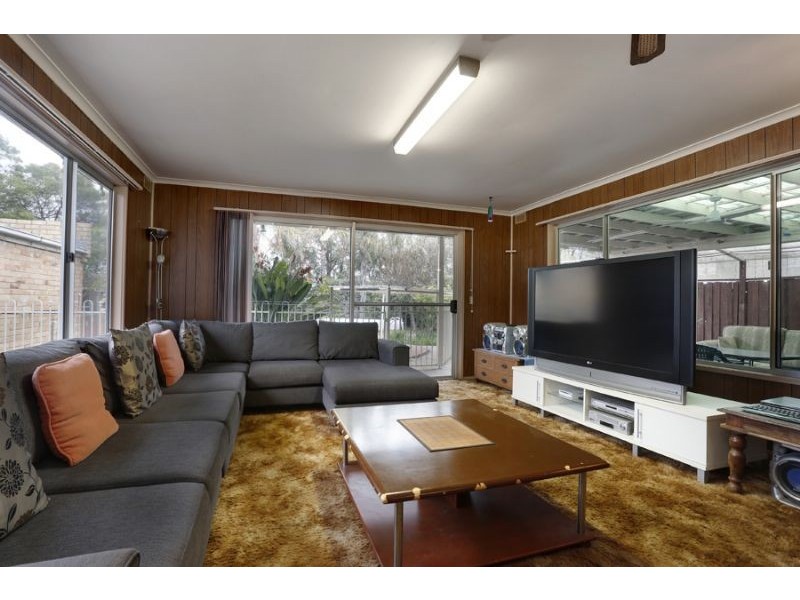 43 Bennett Avenue, Mount Waverley VIC 3149