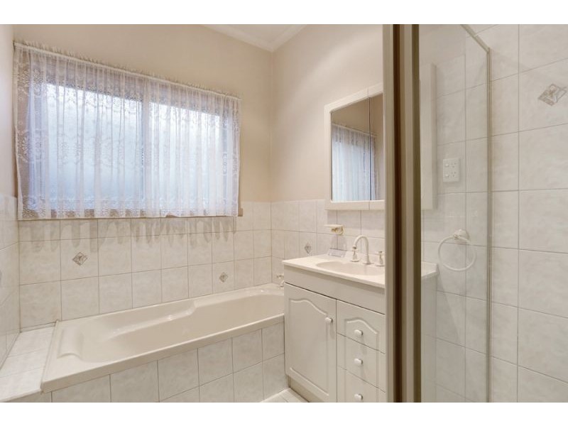 43 Bennett Avenue, Mount Waverley VIC 3149