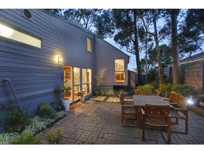 19 Cam Street, Burwood East VIC 3151