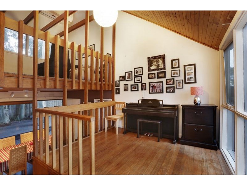 19 Cam Street, Burwood East VIC 3151