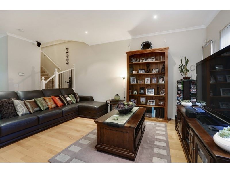 4 Larkspur Circuit, Glen Waverley VIC 3150