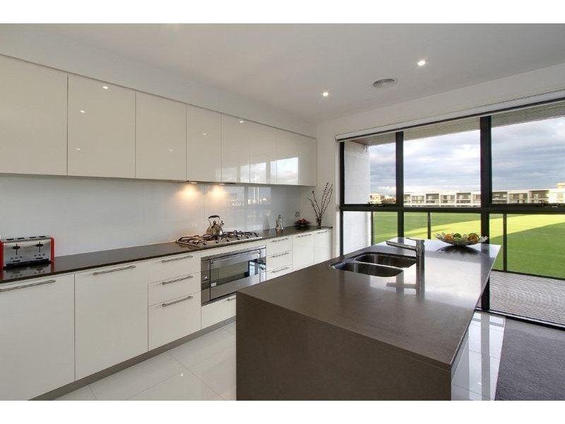4 Peterleigh Place, Mulgrave VIC 3170