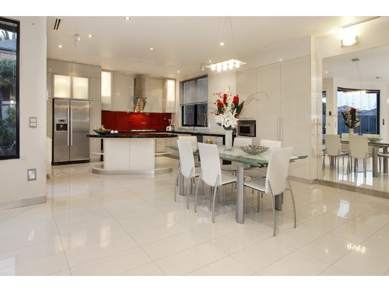 23 Moroney Drive, Chadstone VIC 3148