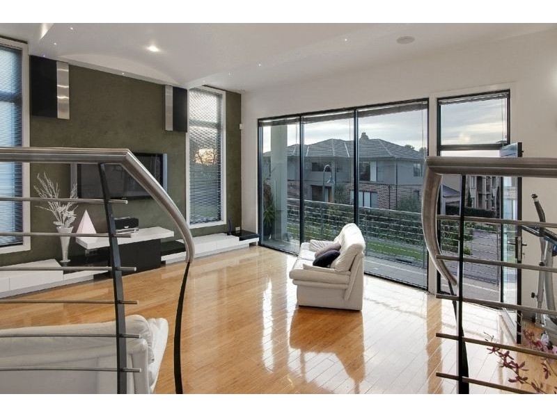 23 Moroney Drive, Chadstone VIC 3148