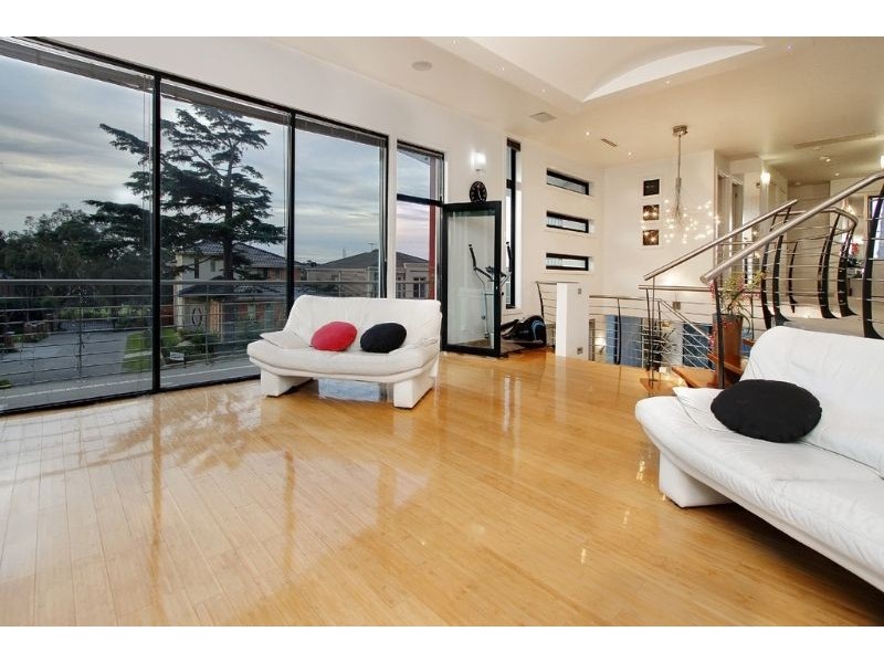 23 Moroney Drive, Chadstone VIC 3148