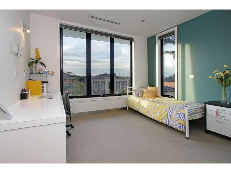 23 Moroney Drive, Chadstone VIC 3148