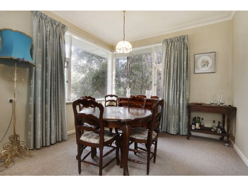 3 Kalmia Avenue, Mount Waverley VIC 3149