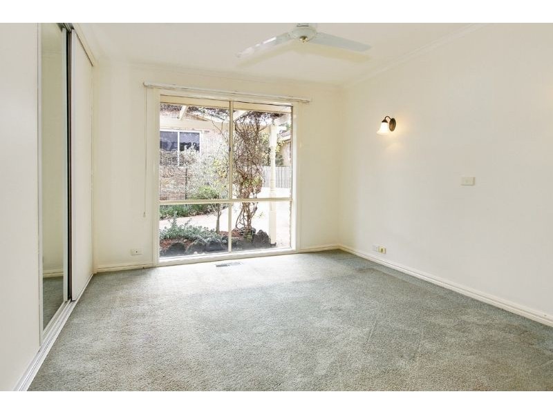 2/32 Torroodun Street, Mount Waverley VIC 3149