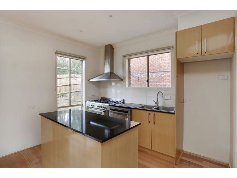 2/12 Miller Crescent, Mount Waverley VIC 3149