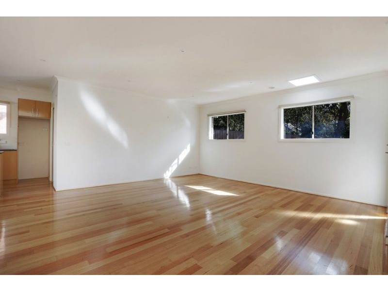 2/12 Miller Crescent, Mount Waverley VIC 3149