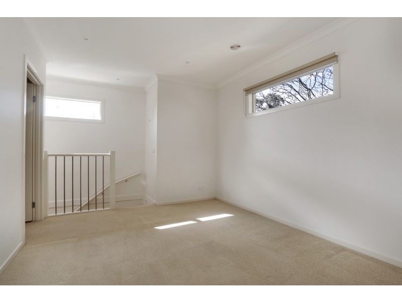 2/12 Miller Crescent, Mount Waverley VIC 3149