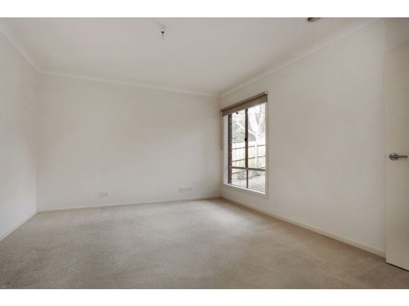 2/12 Miller Crescent, Mount Waverley VIC 3149