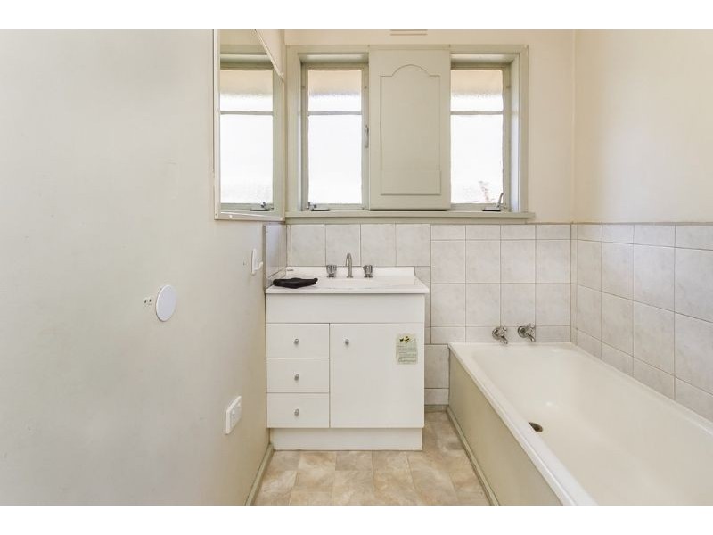 53 Botanic Drive, Glen Waverley VIC 3150