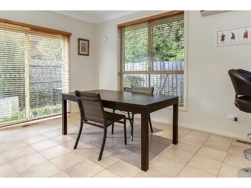 2/47 Sesame Street, Mount Waverley VIC 3149