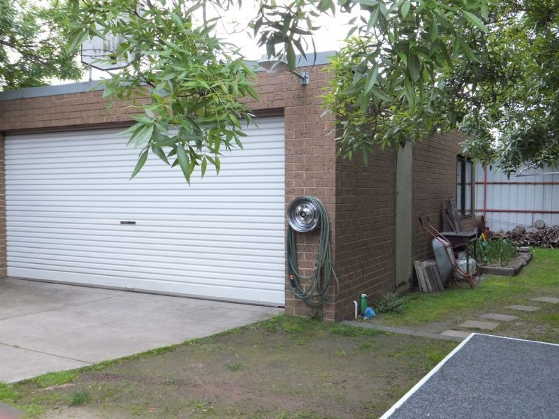 26 Charlton Street, Mount Waverley VIC 3149