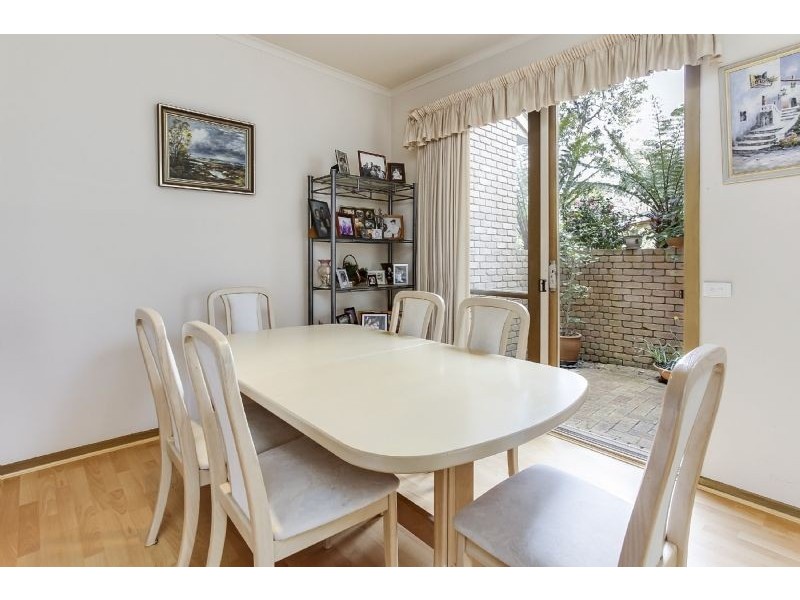 1/5 Campbell Street, Glen Waverley VIC 3150