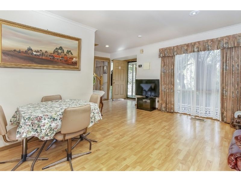 1/5 Campbell Street, Glen Waverley VIC 3150