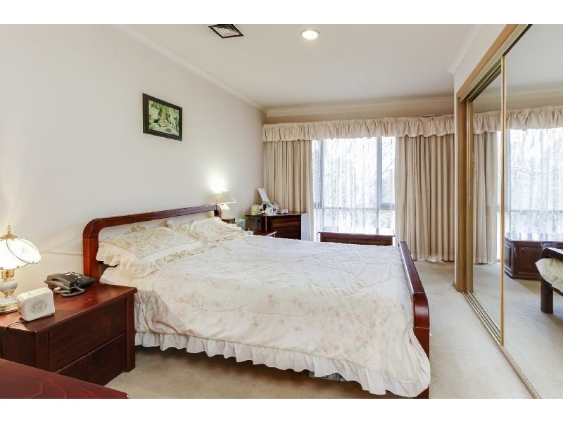 1/5 Campbell Street, Glen Waverley VIC 3150