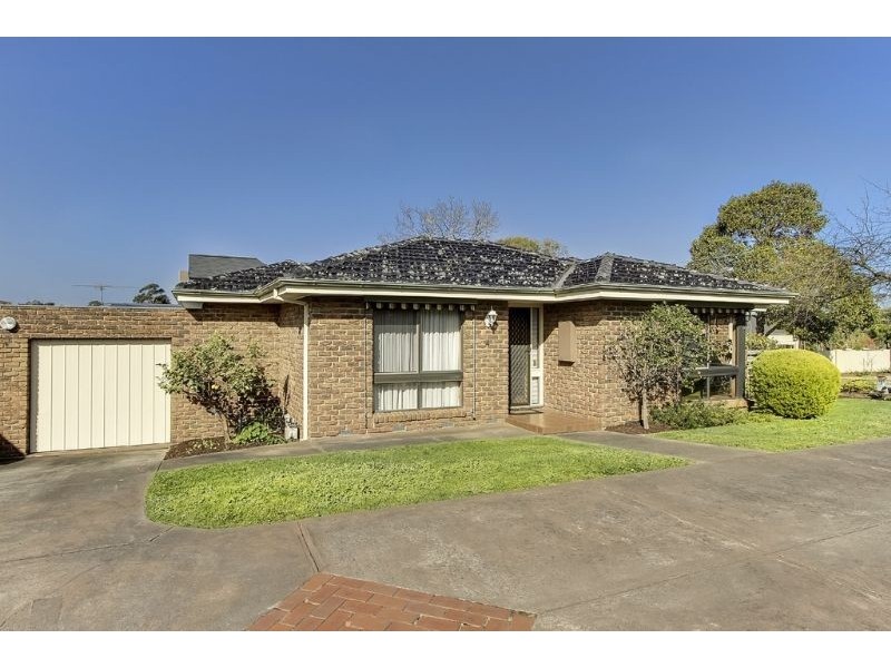 4/15 Valley Road, Mount Waverley VIC 3149
