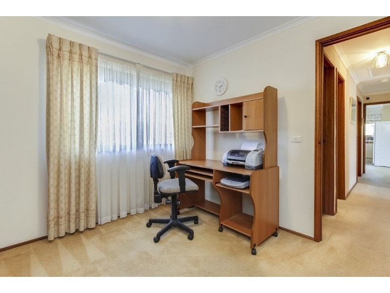 4/15 Valley Road, Mount Waverley VIC 3149