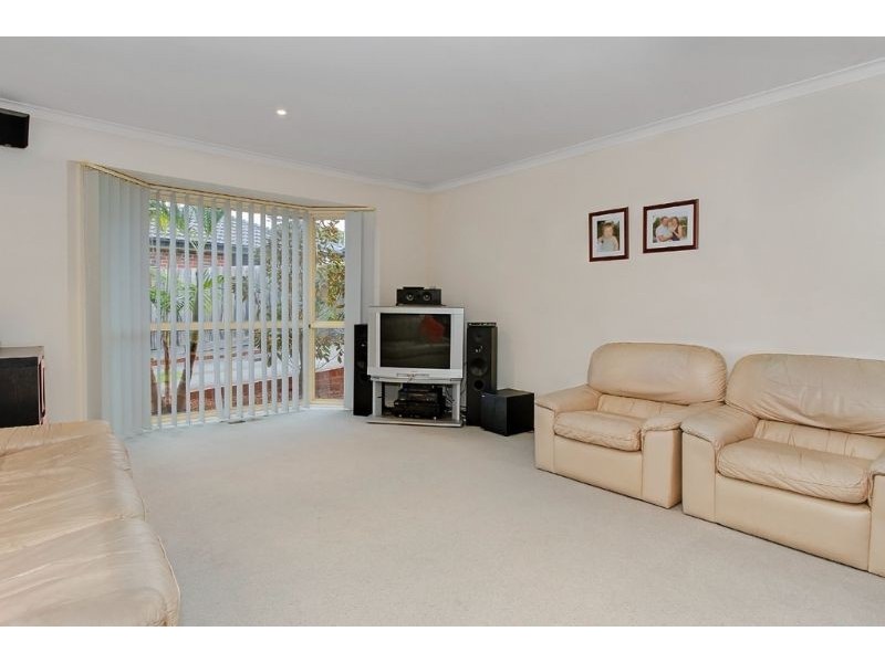 2/10 Elwood Street, Notting Hill VIC 3168