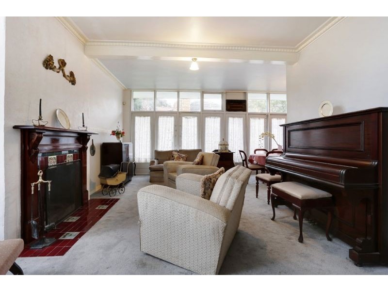 10 Victoria Avenue, Glen Waverley VIC 3150