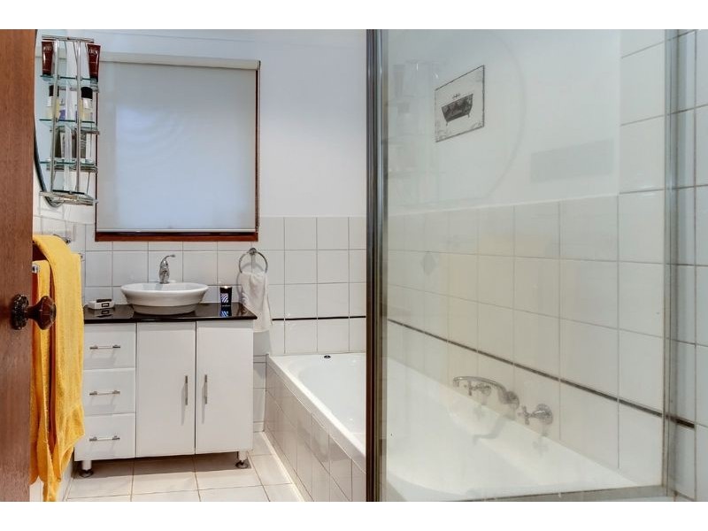 43 Mackellar Avenue, Wheelers Hill VIC 3150