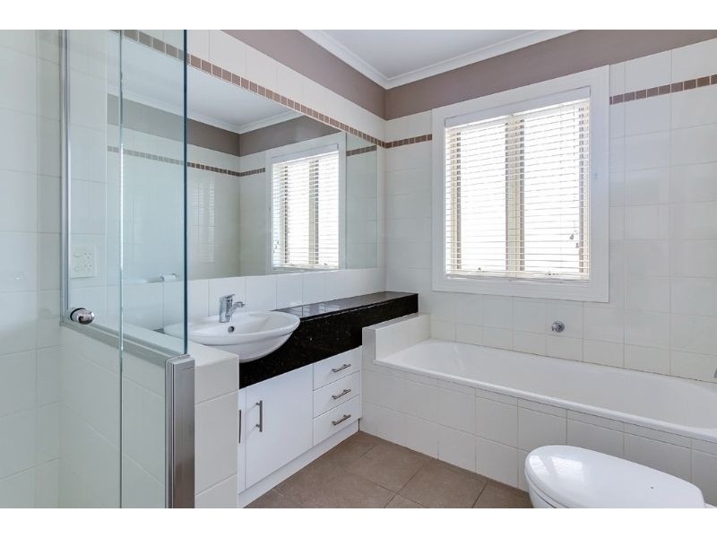 2/14-18 Sesame Street, Mount Waverley VIC 3149