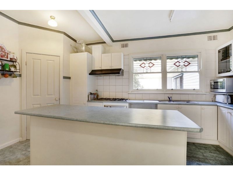 28 Edith Street, Glen Waverley VIC 3150